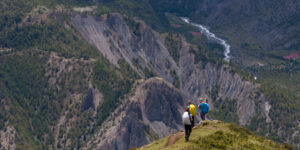 Trekkers descending from Kang La to Ngawal on the Annapurna Circuit