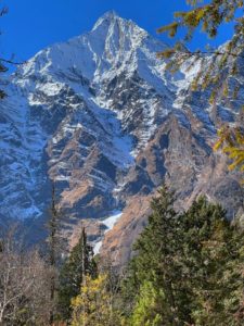 View of little peak from near the Swargadwari bridge on the Annapurna circuit in Manang
